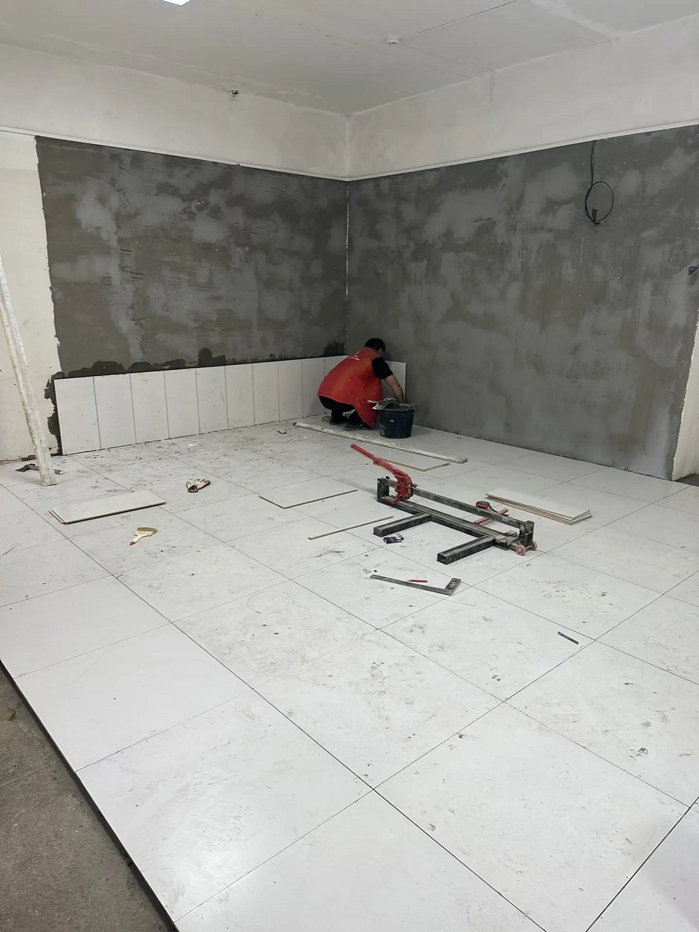 В здании Дербентского ветуправления проводятся ремонтные работы